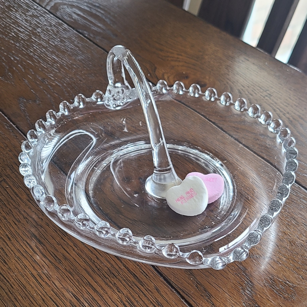 Vintage Imperial Glass Candlewick Heart Dish With Handle